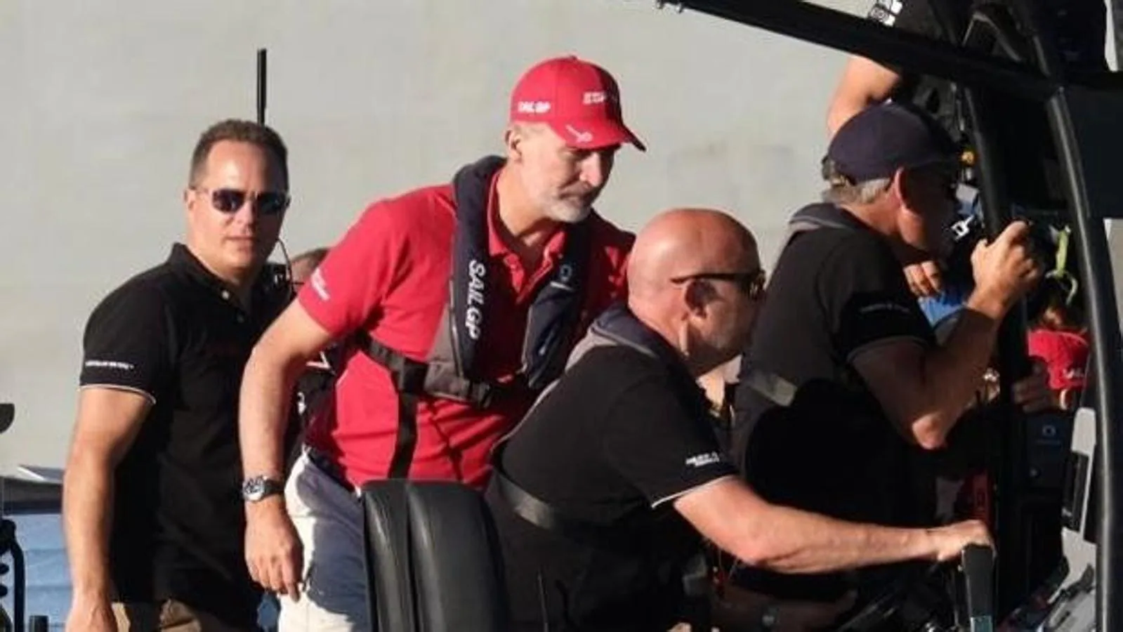 FOTOS: El Rey Felipe en Cádiz por la Sail GP