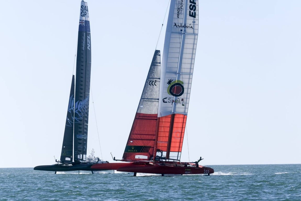 Fotos: Así ha sido la primera jornada de la SailGP en Cádiz