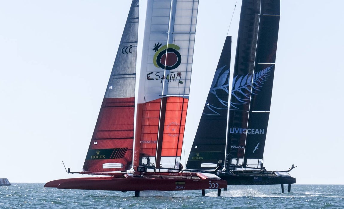Fotos: Así ha sido la primera jornada de la SailGP en Cádiz