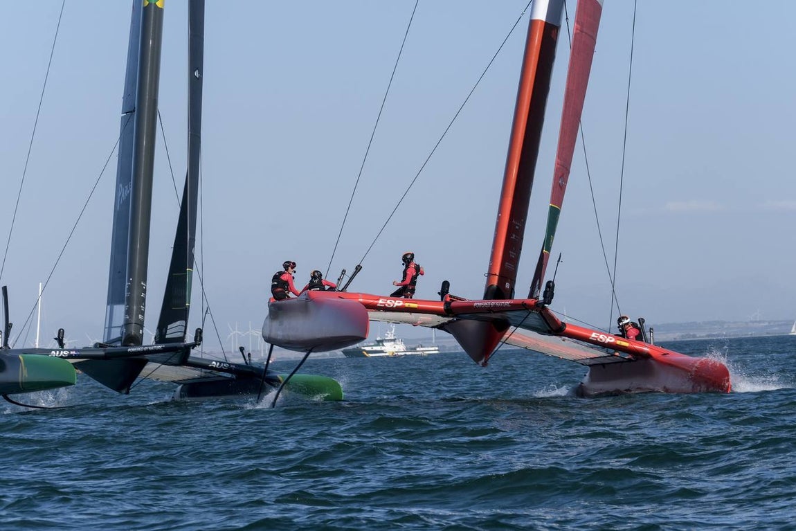 Fotos: Así ha sido la primera jornada de la SailGP en Cádiz