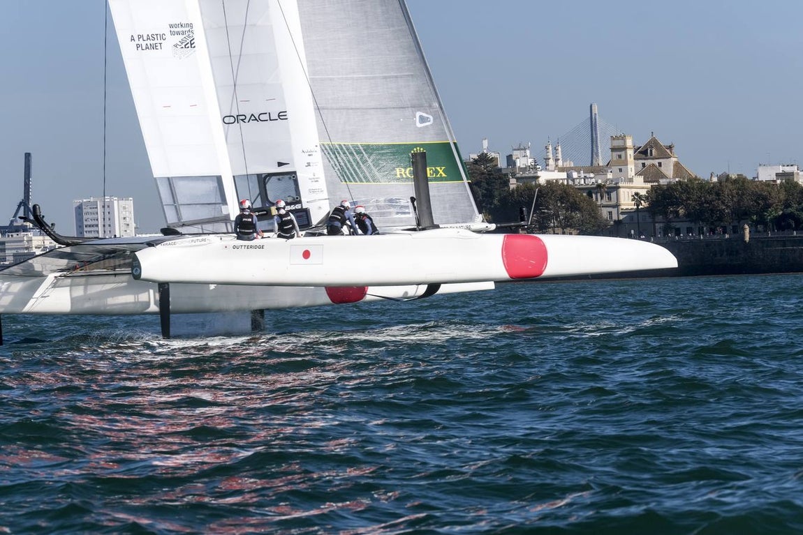 Fotos: Así ha sido la primera jornada de la SailGP en Cádiz