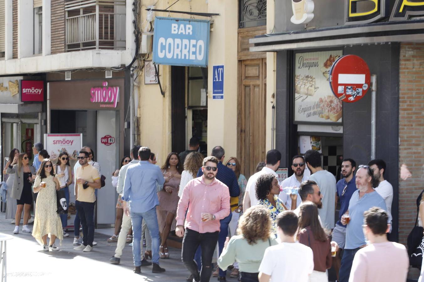 El turismo en Córdoba en el Puente del Pilar, en imágenes