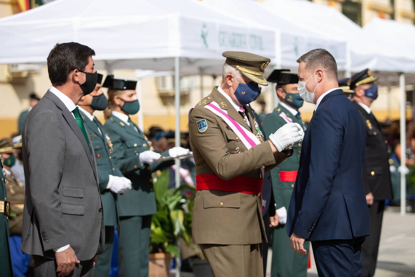 En imágenes, la Guardia Civil celebra el día de su patrona en Sevilla