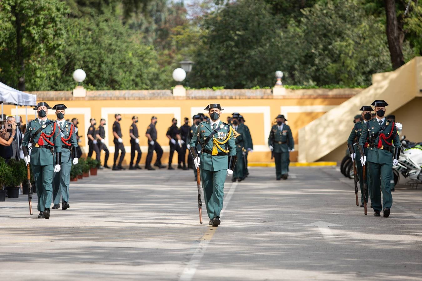 En imágenes, la Guardia Civil celebra el día de su patrona en Sevilla