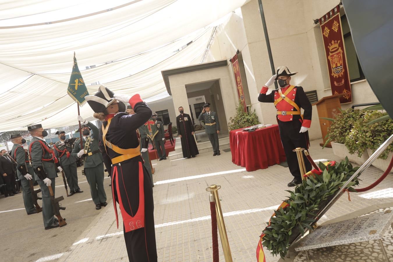 Fotos: La Guardia Civil celebra la festividad de su patrona en Cádiz