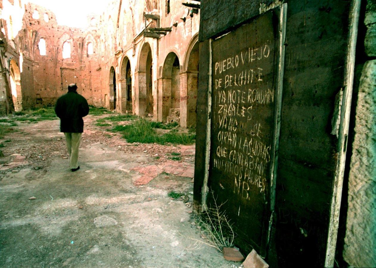 Belchite, un pueblo abandonado. Estado actual de las ruinas del pueblo viejo de Belchite, convertido en un lugar más histórico que habitado.