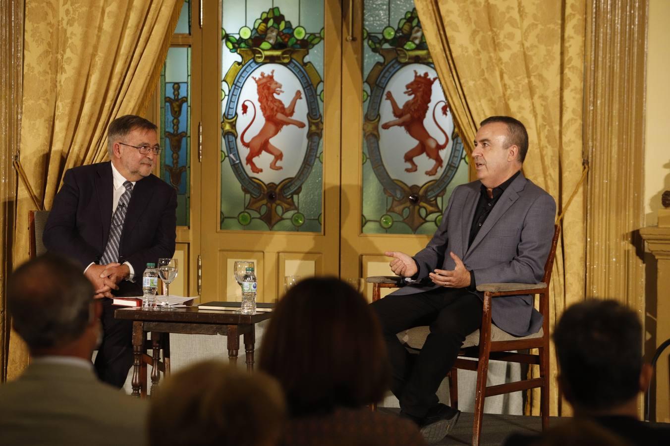 Lorenzo Silva en el Foro de Cultura de ABC Córdoba, en imágenes