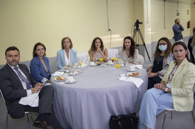 Jerónimo Palos, Cristina Lirio, Berta Pascual, Ana Gordillo, Mariló Caro, María Encarnación Ortega y Patricia Ferrer