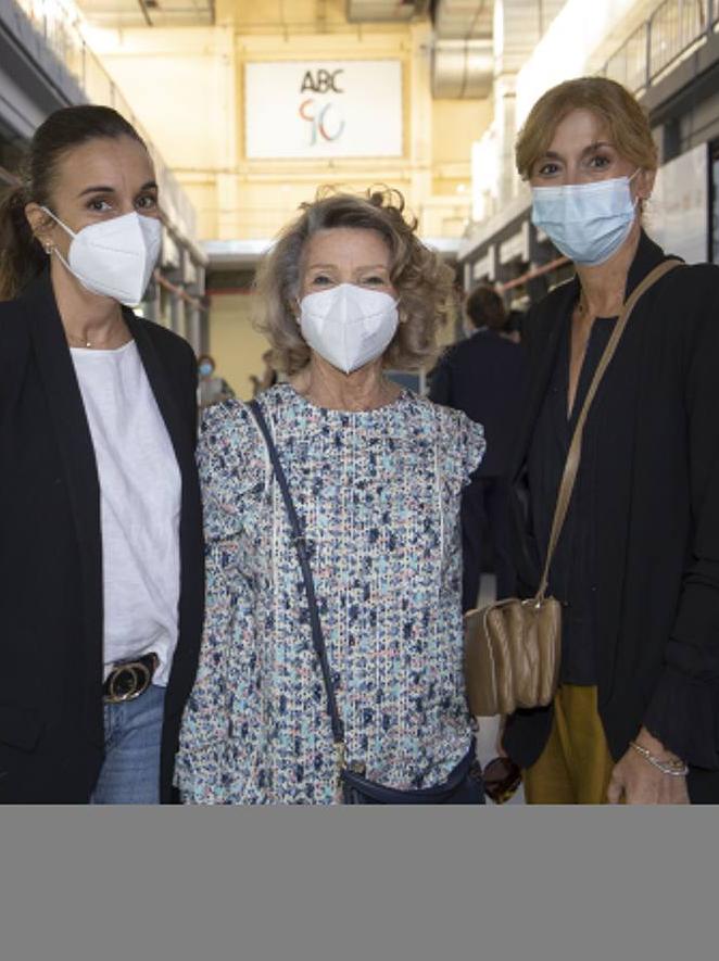 Ángela Borrás, Cristina Heeren y Alexandra Hoffer