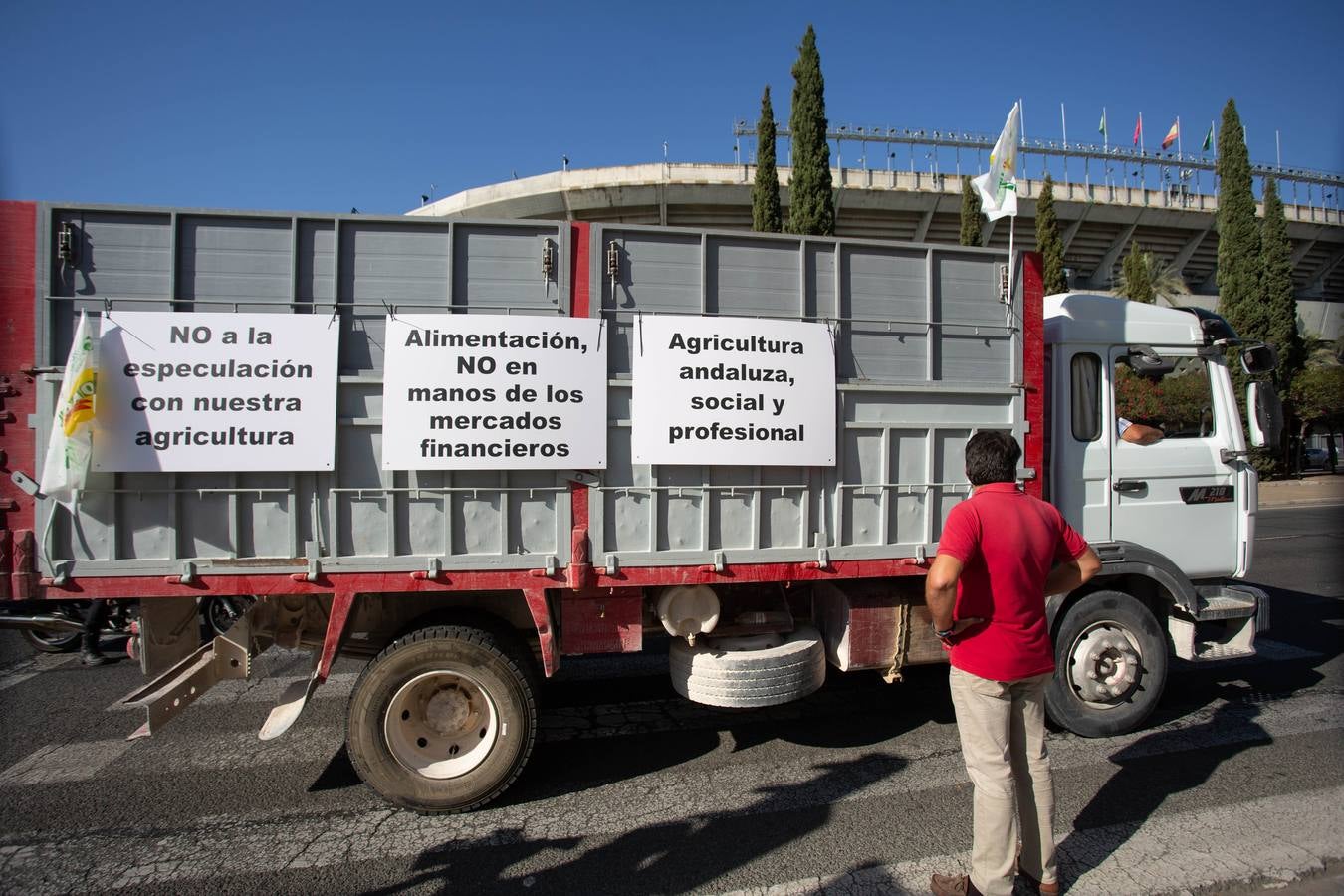 Manifestación de los agricultores andaluces contra la PAC en Sevilla