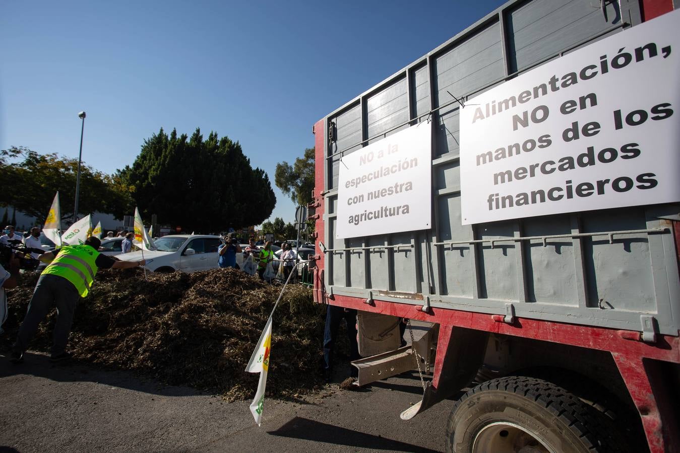 Manifestación de los agricultores andaluces contra la PAC en Sevilla