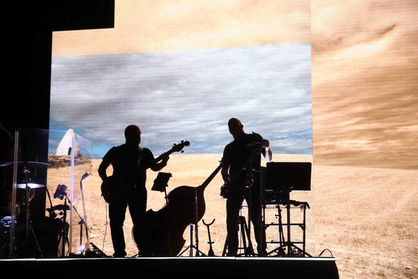 El concierto de José Luis Perales en Córdoba, en imágenes