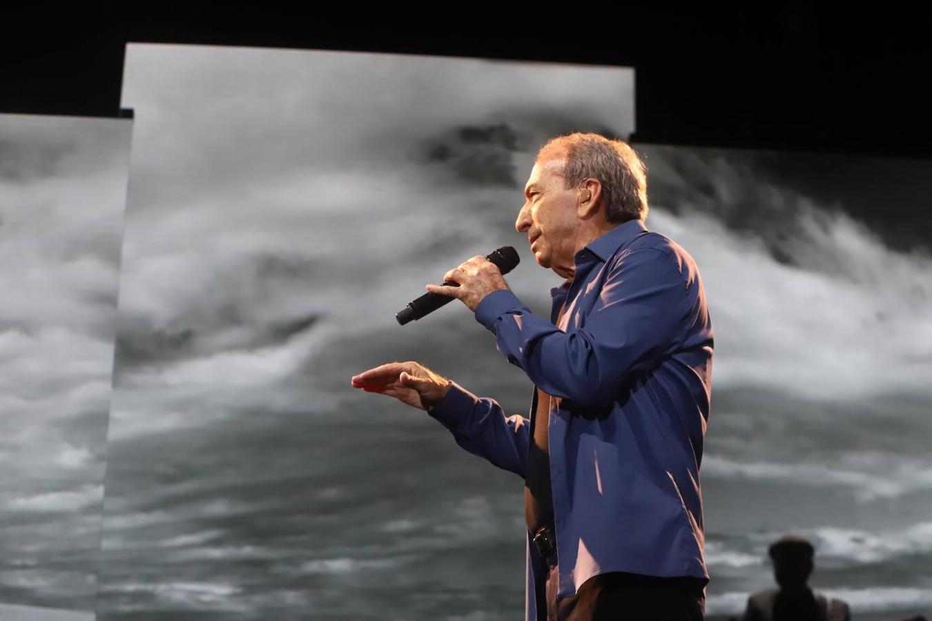 El concierto de José Luis Perales en Córdoba, en imágenes