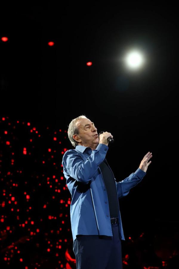 El concierto de José Luis Perales en Córdoba, en imágenes