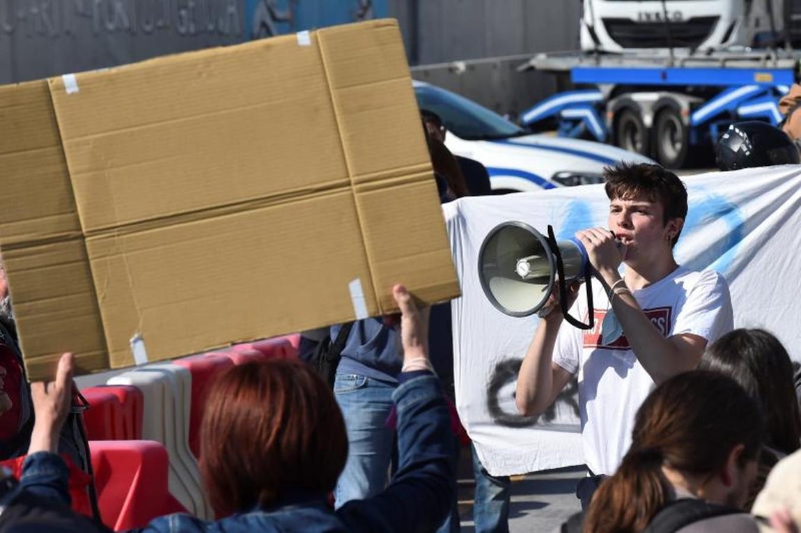Trabajadores del puerto de Génova. 