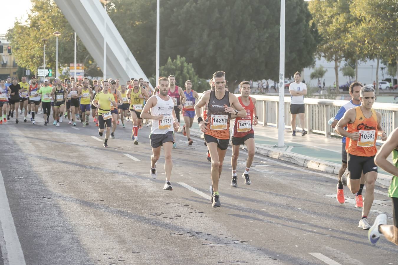 ¿Has corrido la Media Maratón de Sevilla? Búscate aquí (VI)