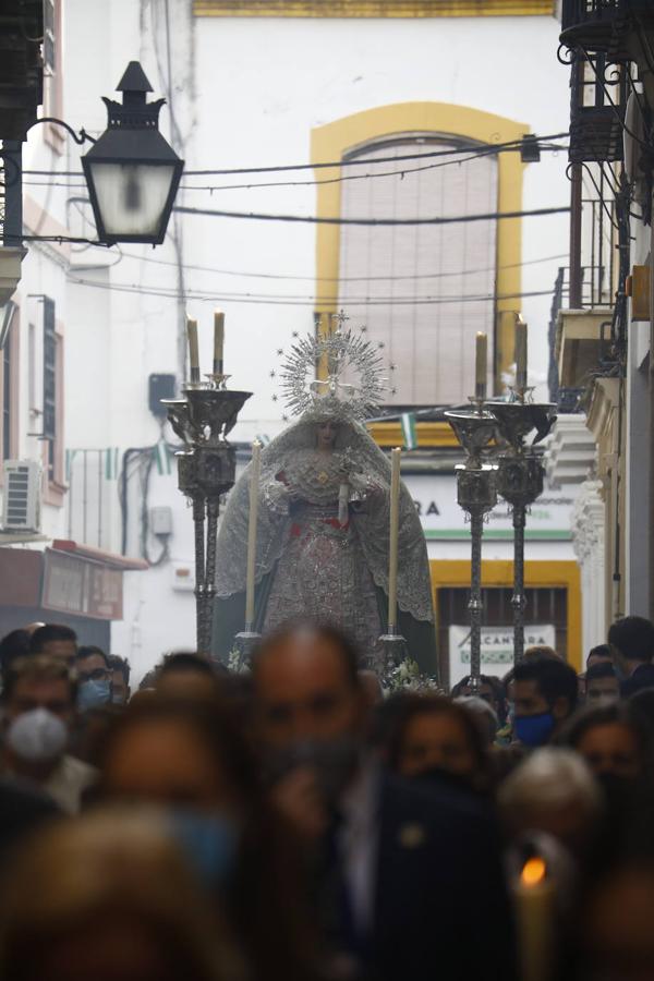 El rosario de María Santísma de la Paz y Esperanza de Córdoba, en imágenes