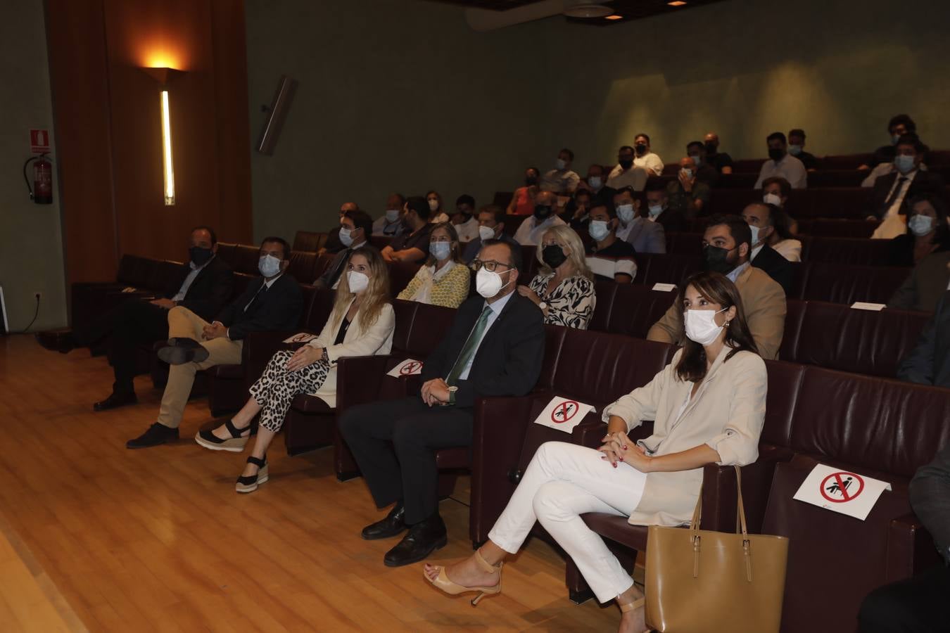 Gran ambiente y caras conocidas en los Premios Gurmé Cádiz