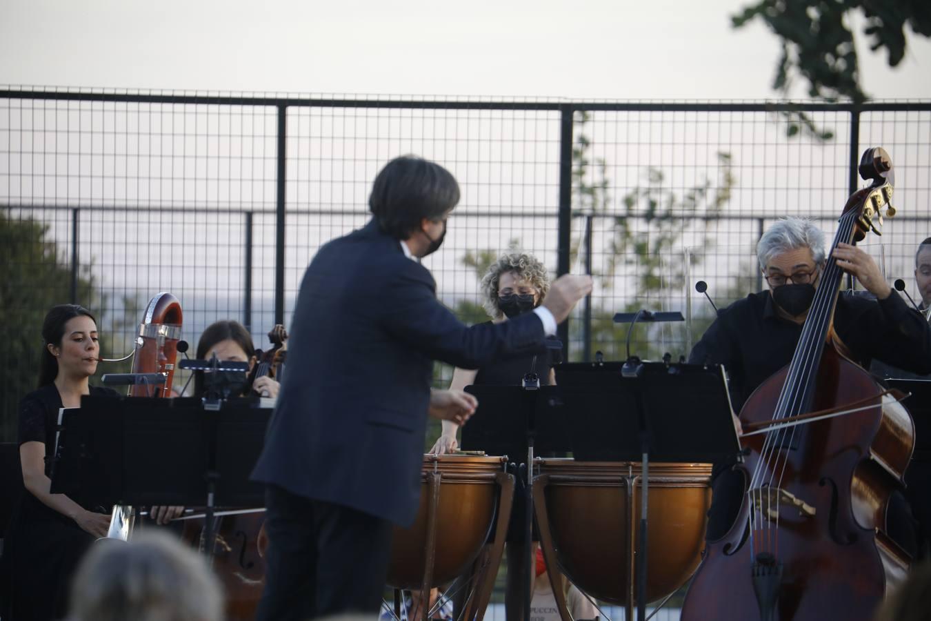 El concierto de la Orquesta de Córdoba en la Asomadilla, en imágenes