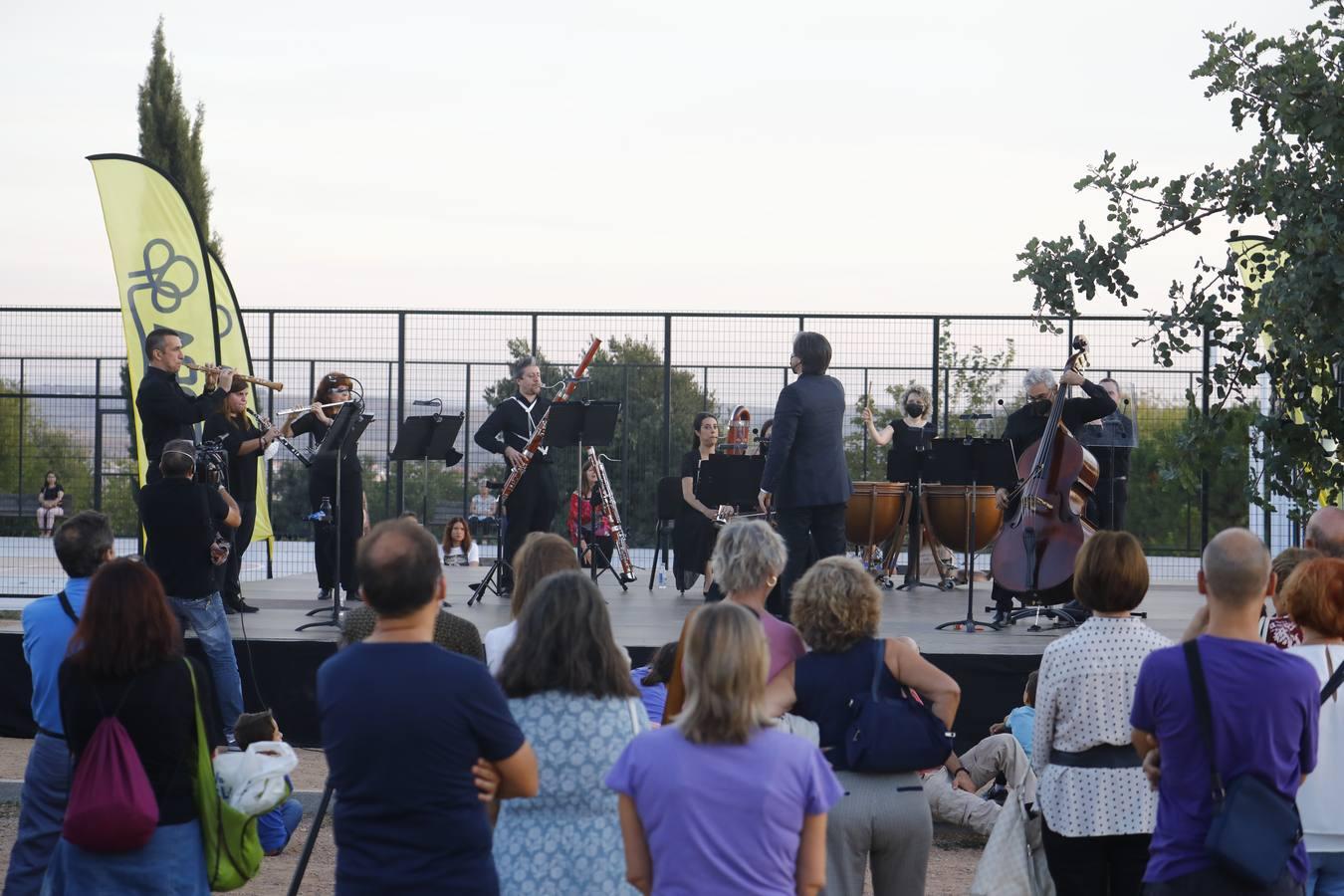 El concierto de la Orquesta de Córdoba en la Asomadilla, en imágenes