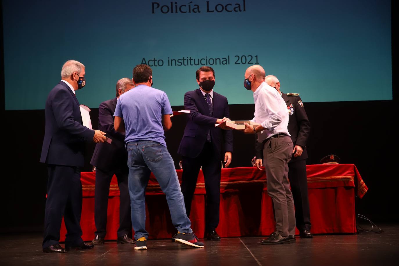 El acto de la Policía Local de Córdoba por el día de San Rafael, en imágenes