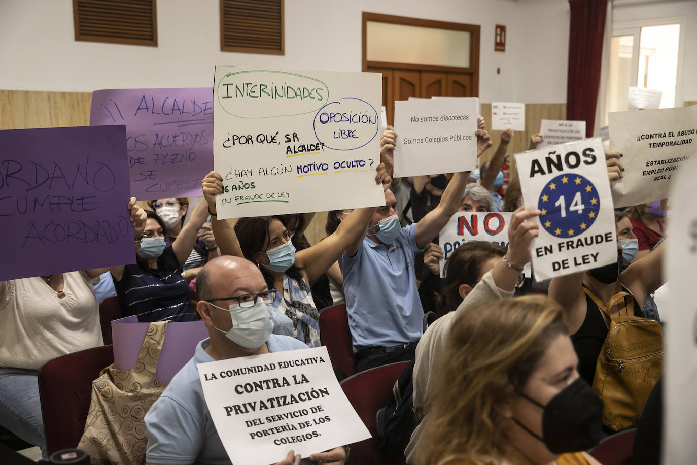 El Pleno de octubre del Ayuntamiento de Córdoba, en imágenes