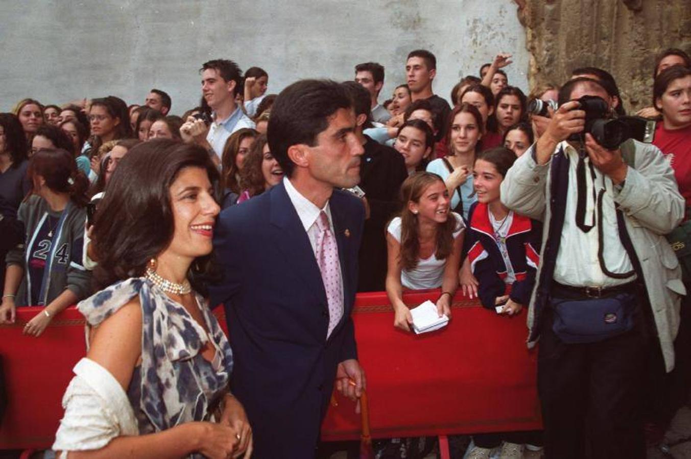 La boda de Finito y Arantxa en Córdoba hace 20 años, en imágenes