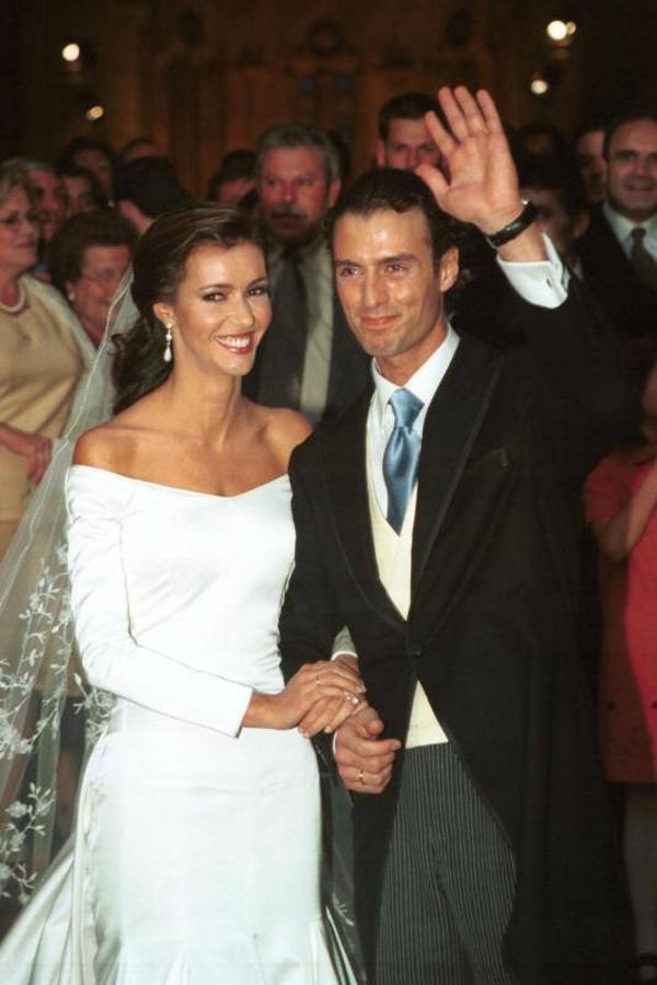 La boda de Finito y Arantxa en Córdoba hace 20 años, en imágenes