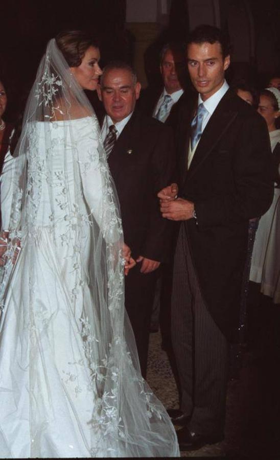 La boda de Finito y Arantxa en Córdoba hace 20 años, en imágenes