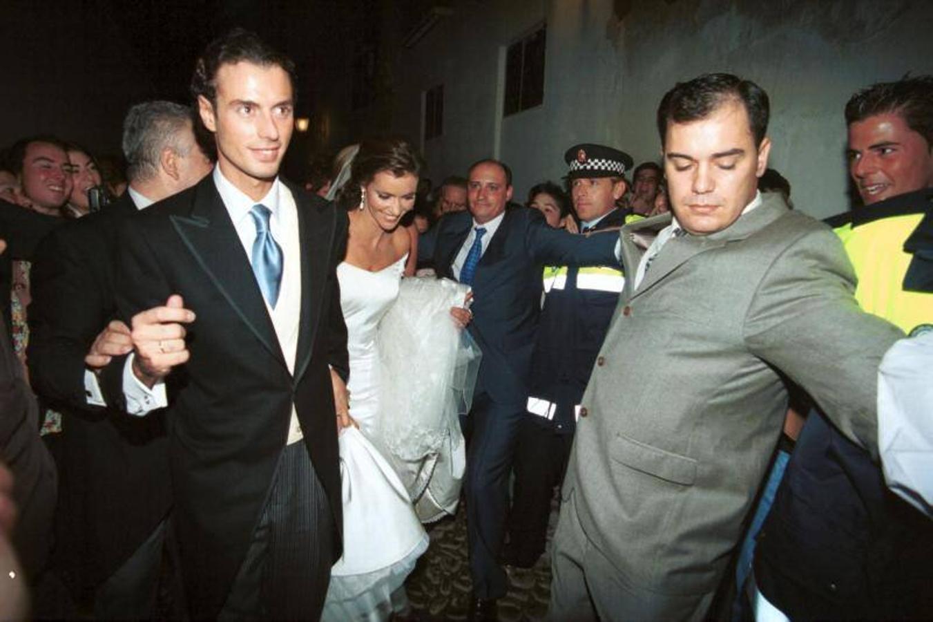 La boda de Finito y Arantxa en Córdoba hace 20 años, en imágenes