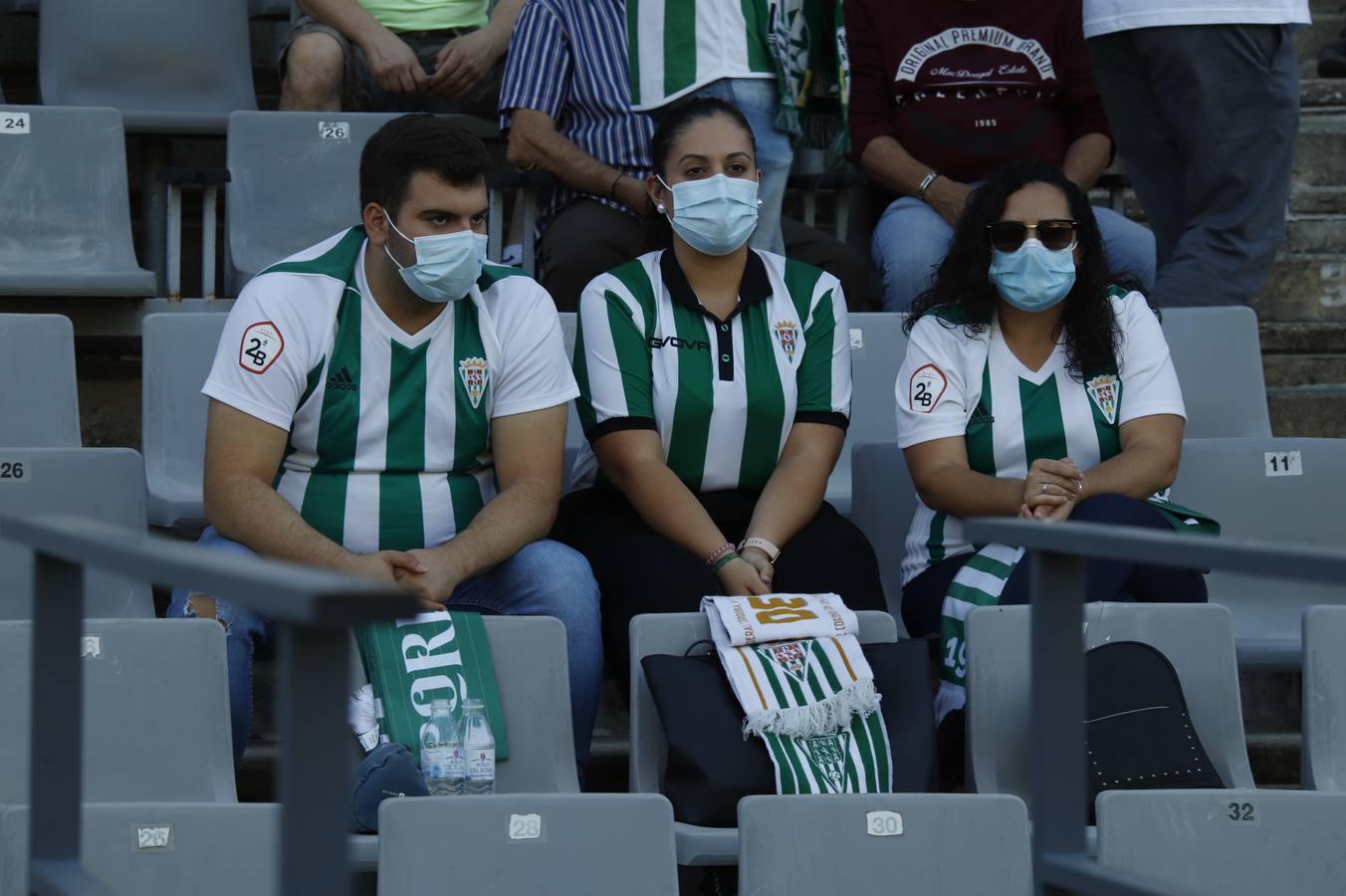 La grada del Córdoba CF-Antequera, en imágenes