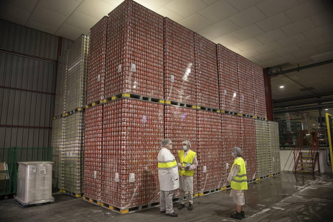 La fábrica de Mahou en Córdoba, en imágenes