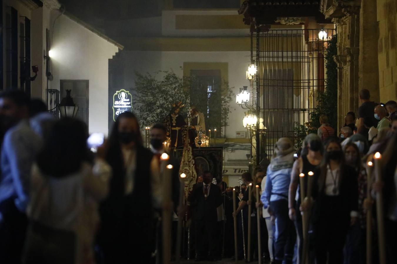 La procesión de Nuestro Padre Jesús de la Salud de Córdoba, en imágenes