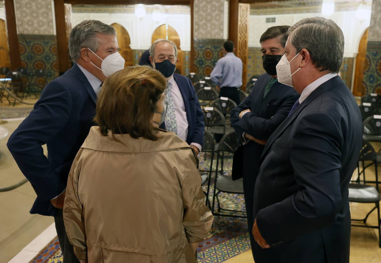 Entrega de los Premios Voluntariado 2021 de la Cruz Roja de Sevilla, en imágenes