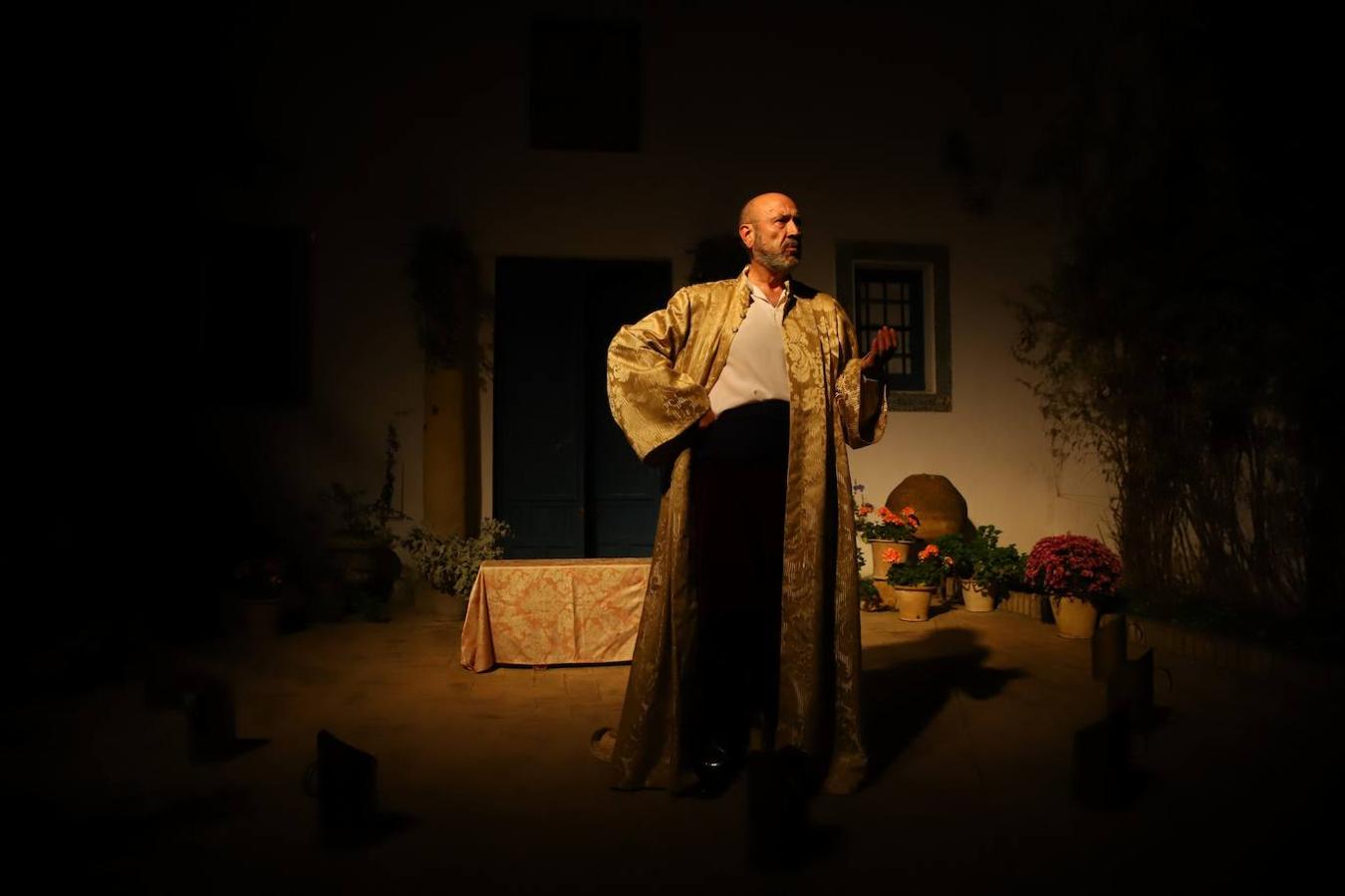 La obra teatral sobre Don Juan en el Palacio de Viana, en imágenes