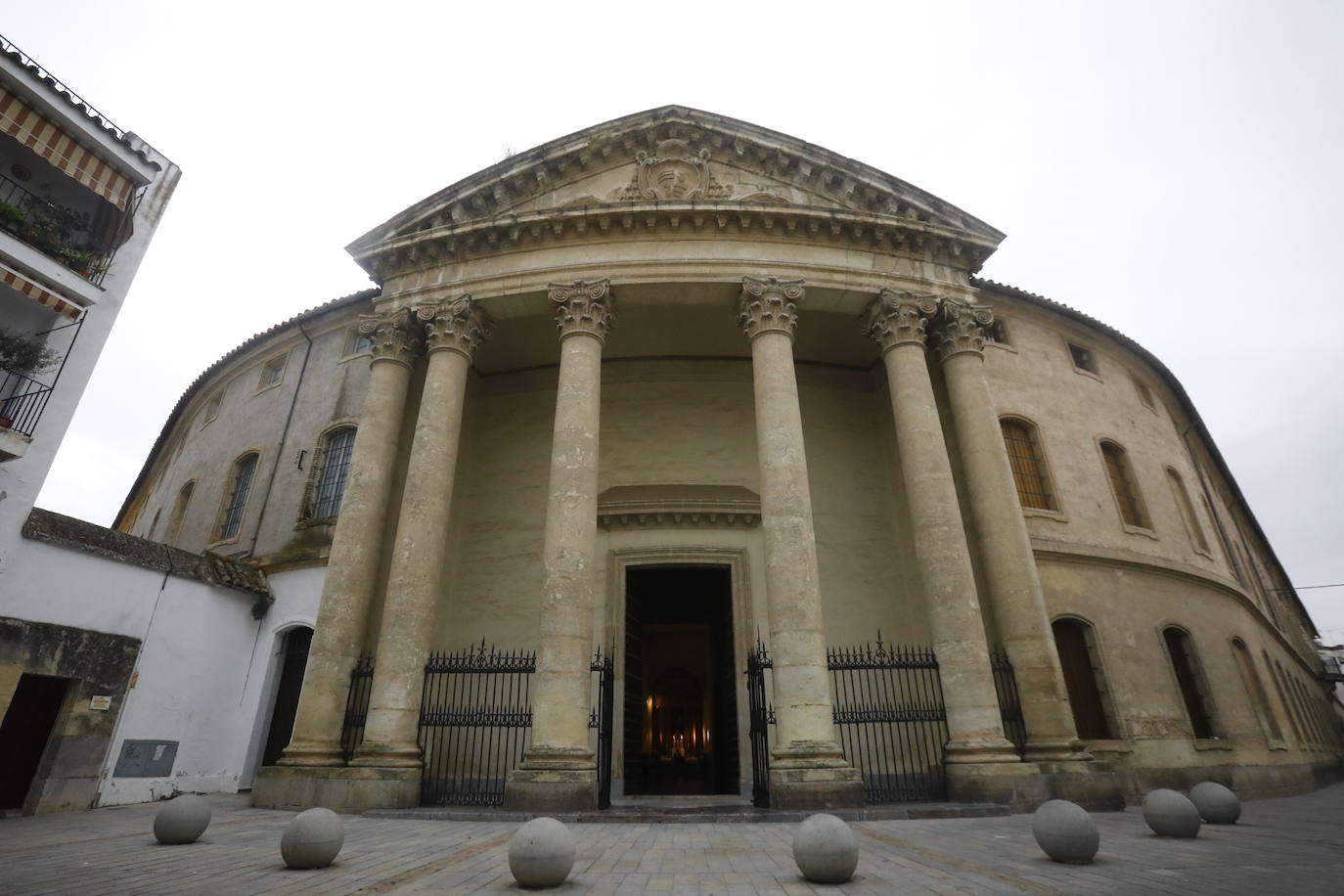 La apertura al público de la iglesia de Santa Victoria en Córdoba, en imágenes