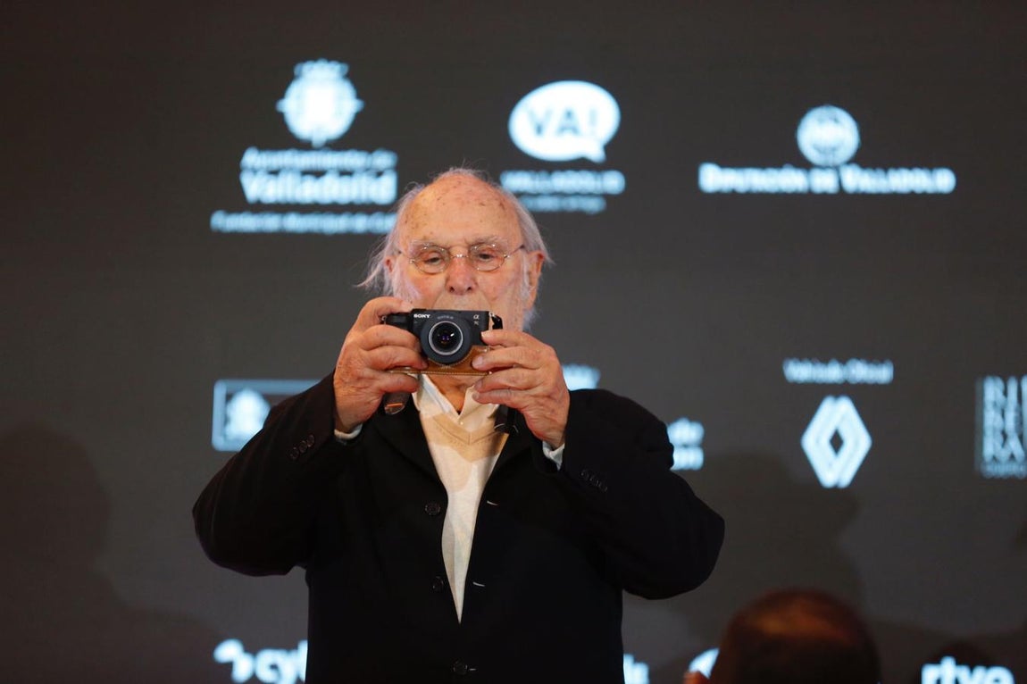 Así ha sido la &#039;alfombra verde&#039; de la gala de clausura de la Seminci