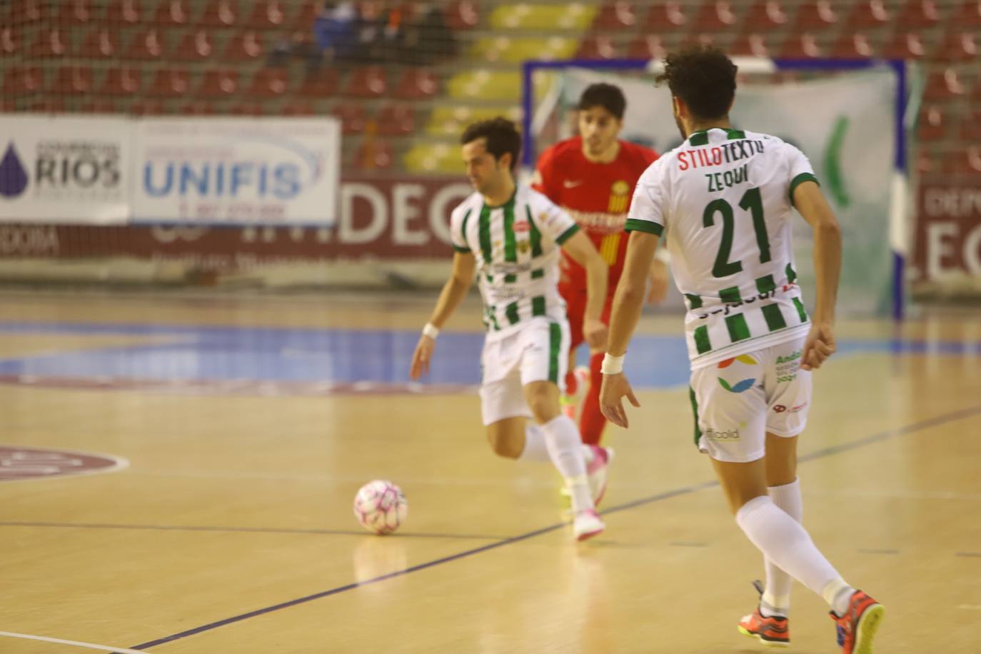 El Córdoba Patrimonio - Santa Coloma de fútbol sala, en imágenes