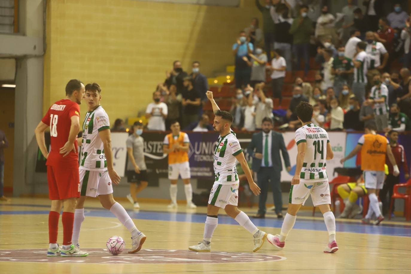 El Córdoba Patrimonio - Santa Coloma de fútbol sala, en imágenes