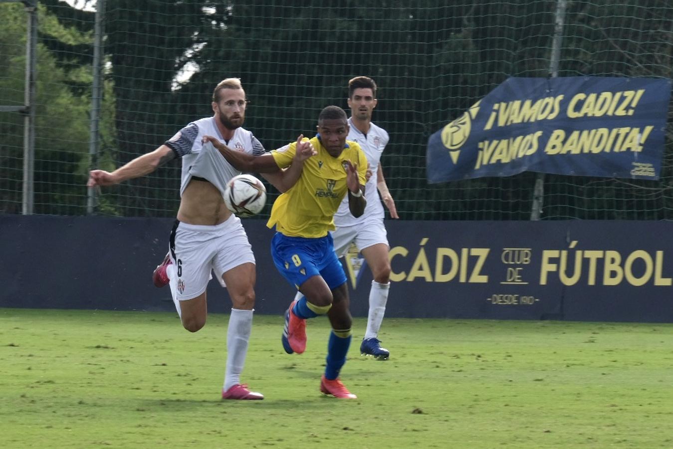 FOTOS: Las imágenes del Cádiz B - Vélez