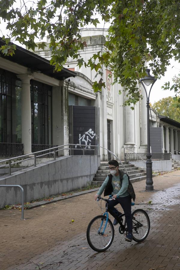 El deterioro de la Pérgola de Córdoba, en imágenes