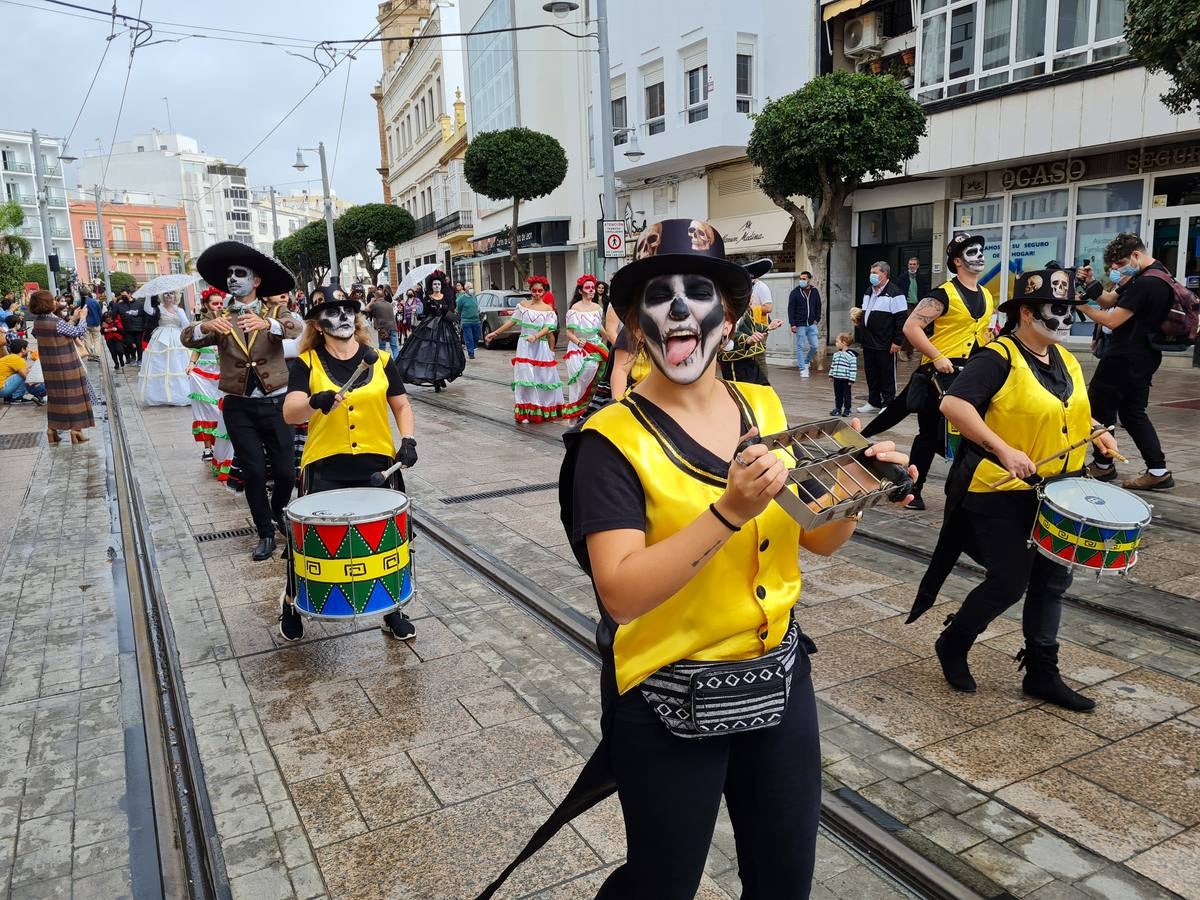 FOTOS: Gran ambiente festivo en San Fernando por Halloween