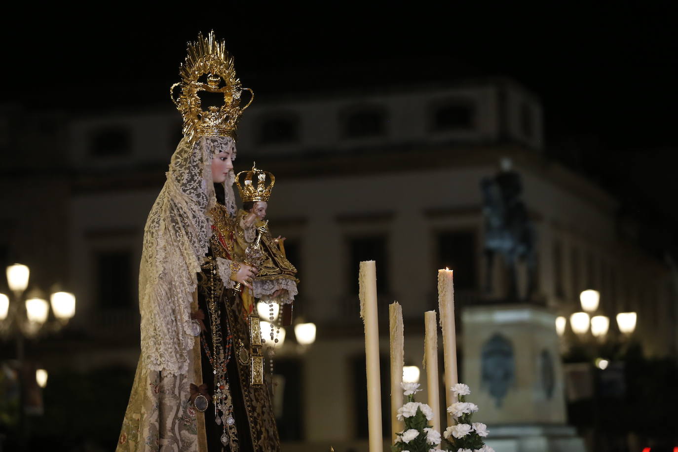 El rosario del Carmen de San Cayetano, de Córdoba, en imágenes