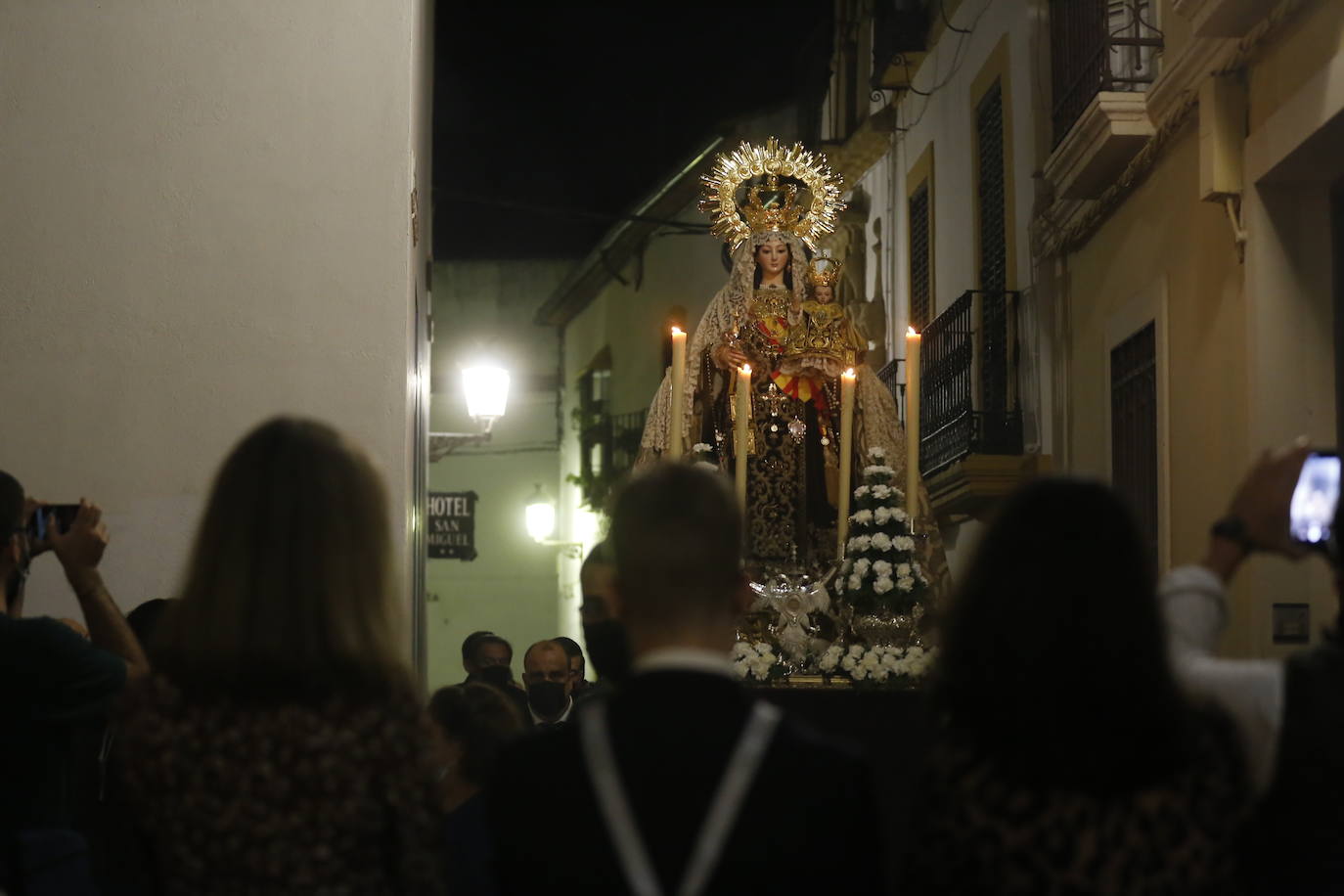 El rosario del Carmen de San Cayetano, de Córdoba, en imágenes