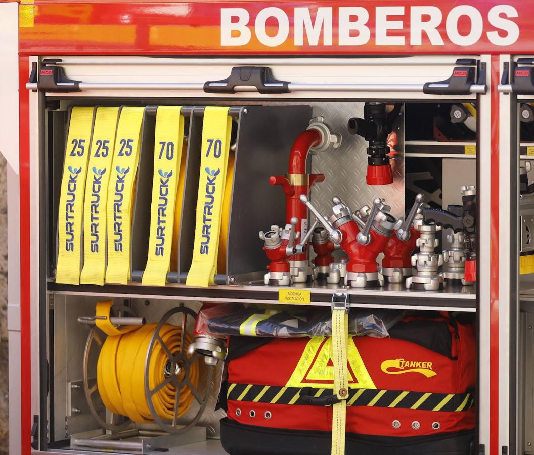 Los nuevos vehículos de bomberos para el Casco Histórico de Córdoba, en imágenes