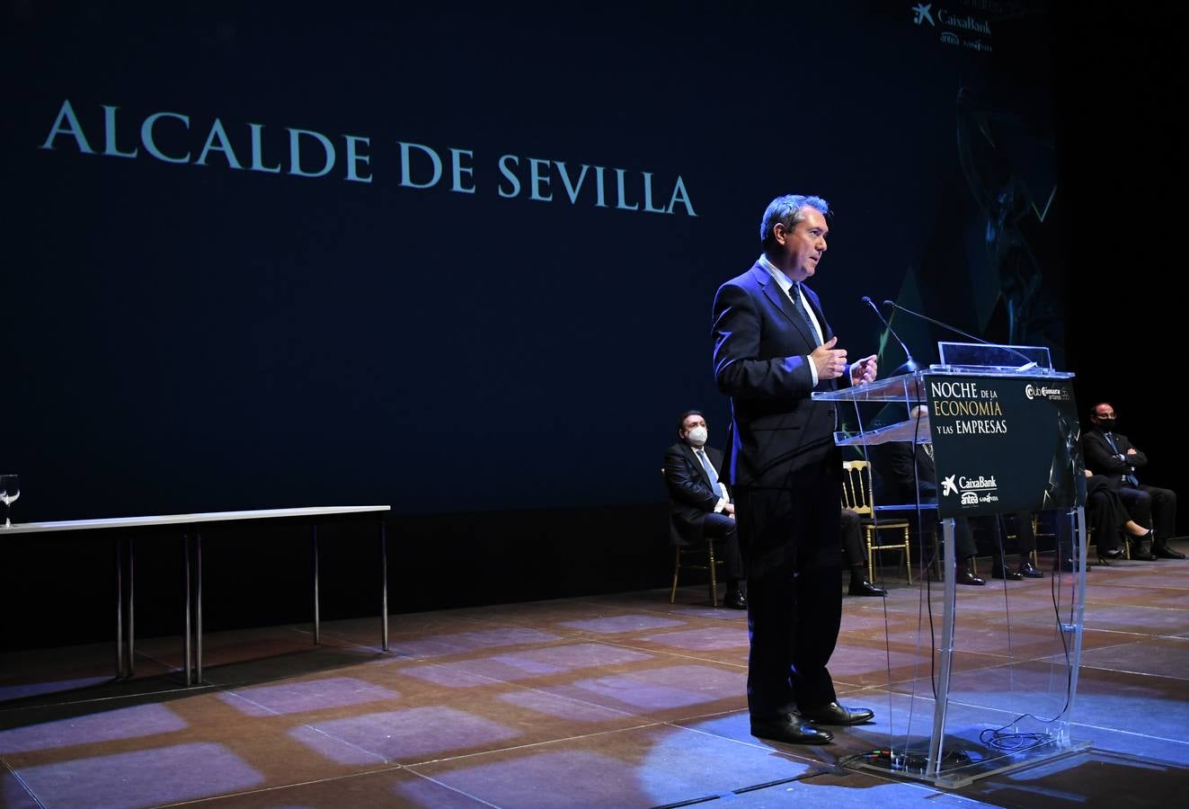 La &#039;Noche de la economía y las empresas&#039; de Sevilla, en imágenes