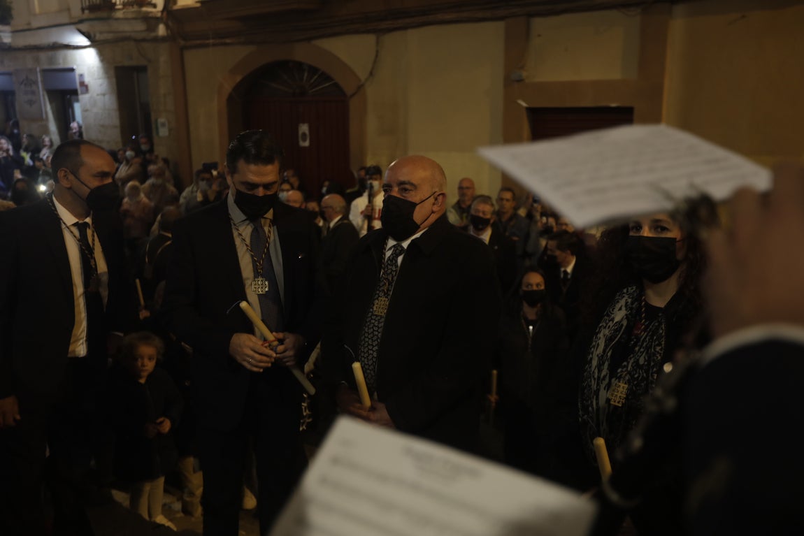 En imágenes: María Santísima de los Dolores recorre el barrio de Santa María