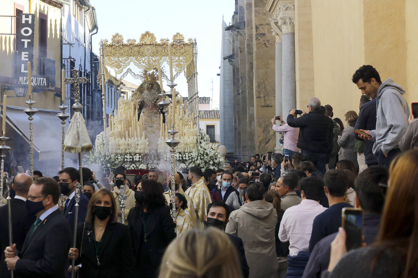 La procesión de la Virgen de la O en Córdoba, en imágenes