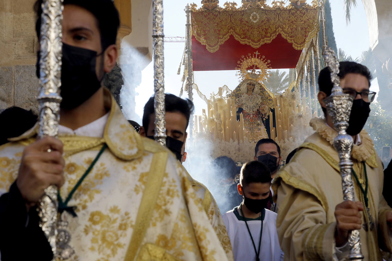 La procesión de la Virgen de la O en Córdoba, en imágenes