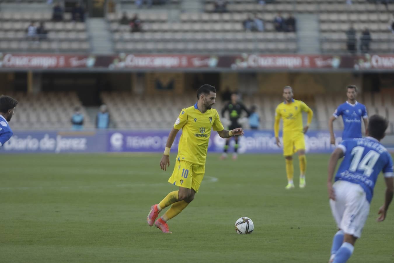 FOTOS: La victoria del Cádiz B en Chapín, en imágenes